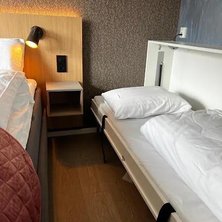 Hotel Frichs Ekspress 3*