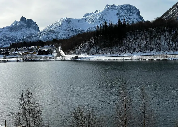 Frichs Ekspress Hotell 3*