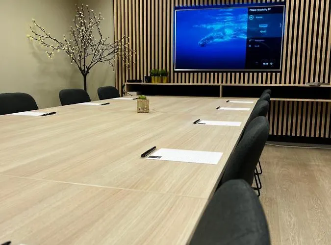 Hotel Frichs Ekspress 3*