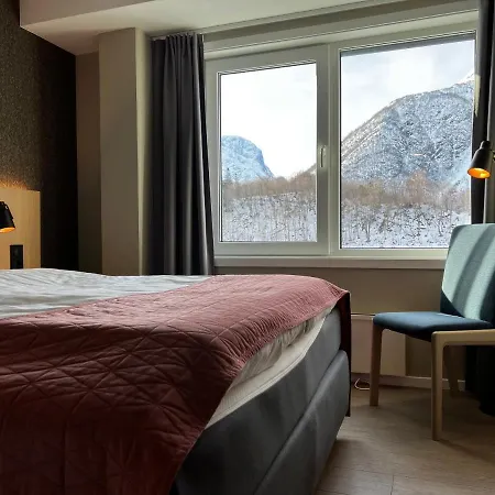 מלון Frichs Ekspress 3*