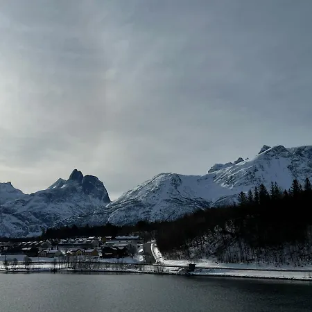 Frichs Ekspress 3* Åndalsnes